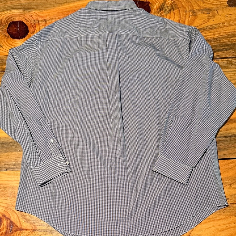 Men's Button-Down Dress Shirt in Black and White Micro-Check, NWT - Picture 4 of 5
